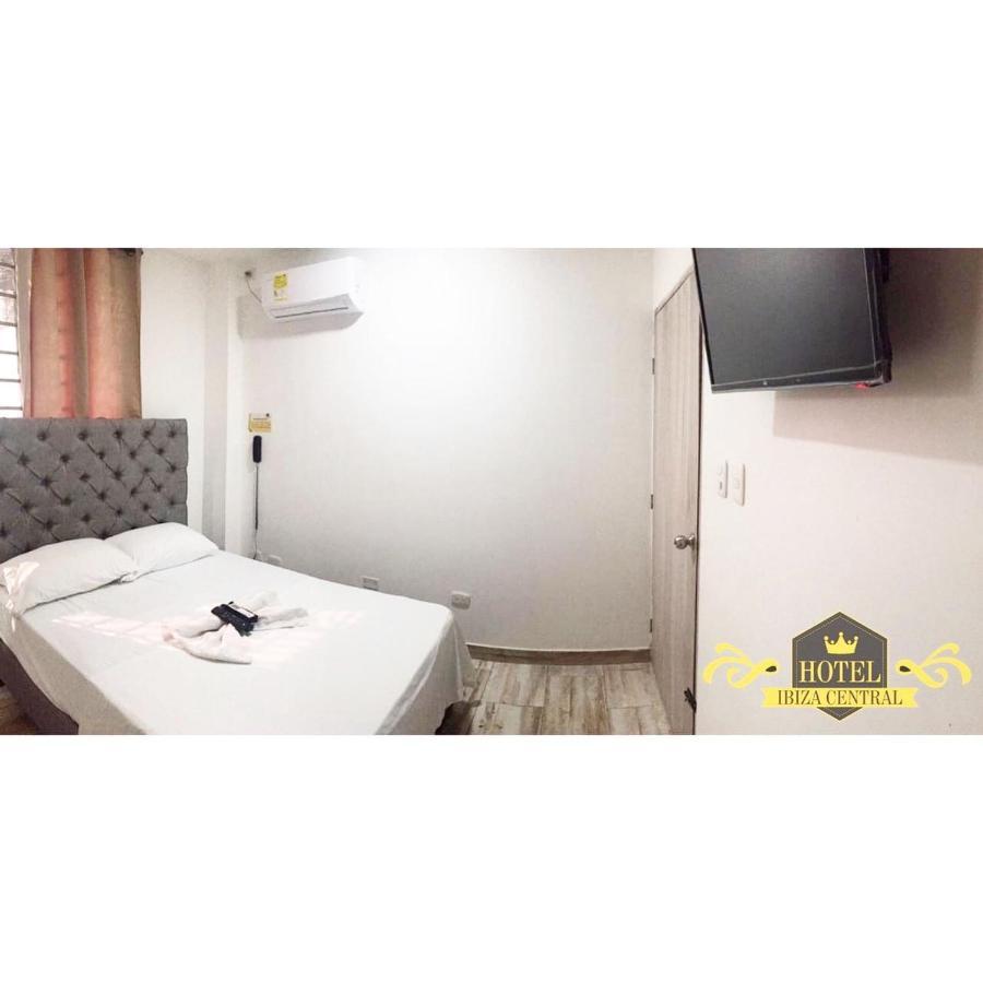 Hotel Ibiza Central Monteria Ngoại thất bức ảnh
